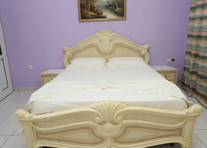 Katerina 3* Berat