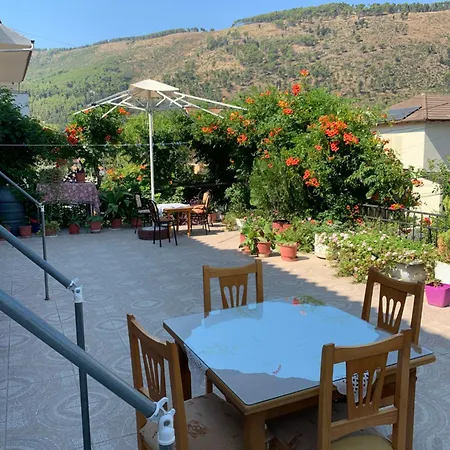 Katerina 3* Berat