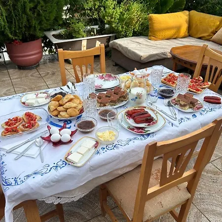 Katerina Guest house *