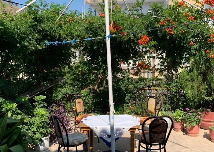 Katerina Affittacamere Berat